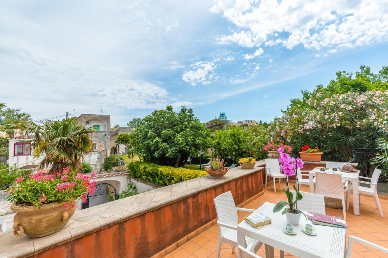 Апартаменти La Terrazza Sul Giardino Прочида Екстер'єр фото
